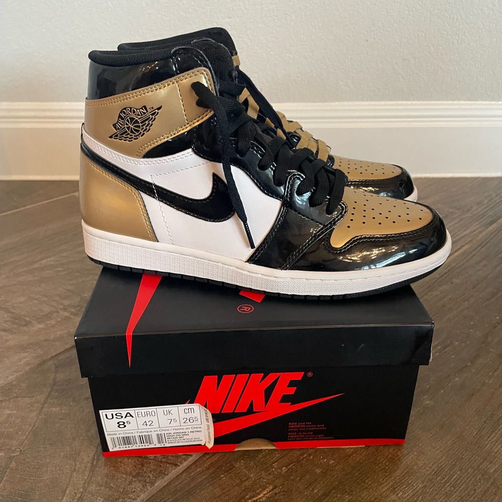 Air Jordan 1 Retro High Og Nrg 'Gold Toe' Size 8.5 Men